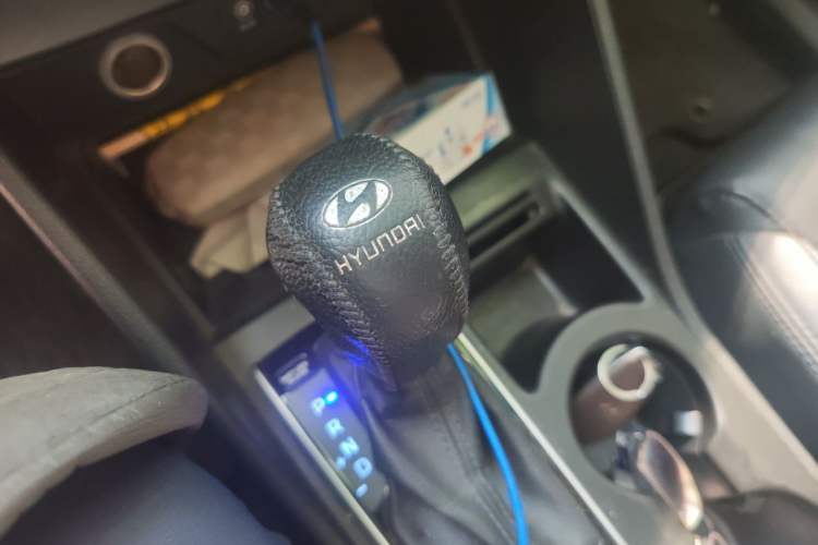 Used Hyundai Tucson 2015 1.6T Dual-Clutch Two-Wheel-Drive Smart Model Gear Lever