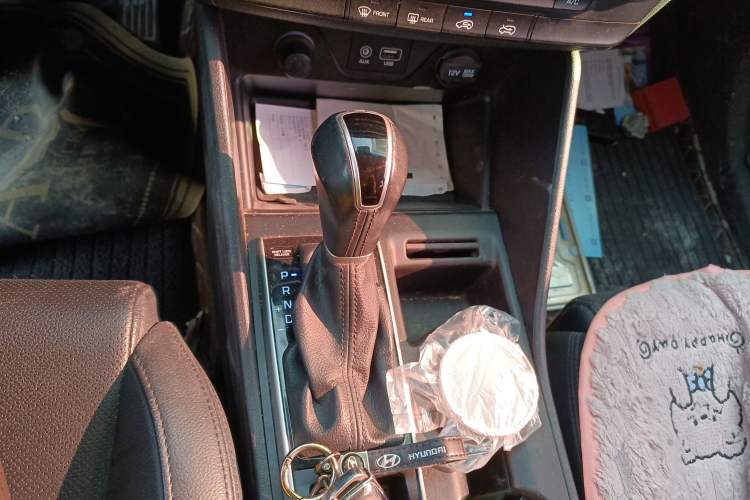 Used Hyundai Tucson 2015 1.6T Dual-Clutch Two-Wheel-Drive Smart Model Gear Lever