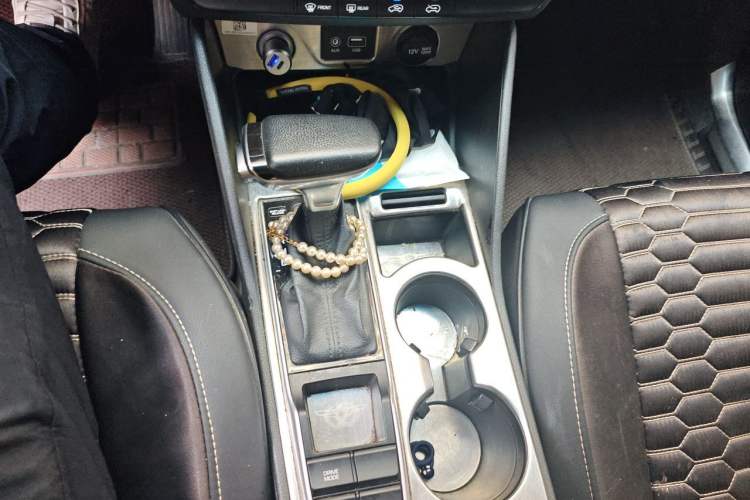 Used Hyundai Tucson 2015 1.6T Dual-Clutch Two-Wheel-Drive Smart Model Gear Lever