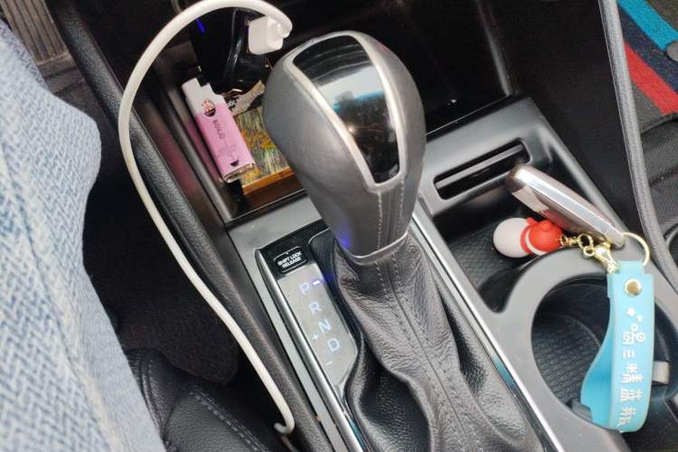 Used Hyundai Tucson 2015 1.6T Dual-Clutch Two-Wheel-Drive Smart Model Gear Lever