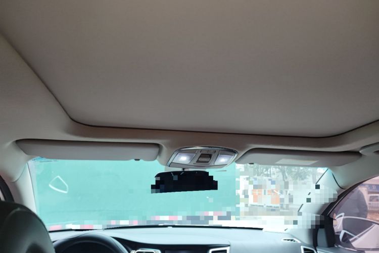 Used Hyundai Tucson 2015 1.6T Dual-Clutch Two-Wheel-Drive Smart Model Headliner