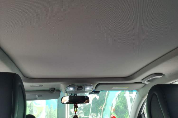 Used Hyundai Tucson 2015 1.6T Dual-Clutch Two-Wheel-Drive Smart Model Headliner