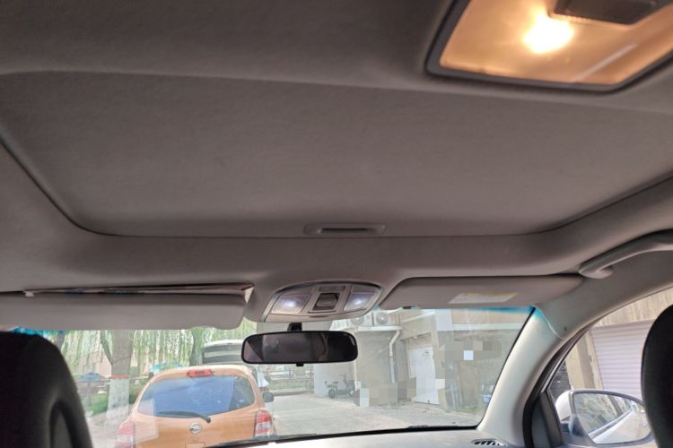 Used Hyundai Tucson 2015 1.6T Dual-Clutch Two-Wheel-Drive Smart Model Headliner
