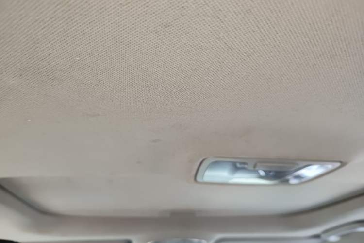 Used Hyundai Tucson 2015 1.6T Dual-Clutch Two-Wheel-Drive Smart Model Headliner