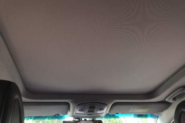 Used Hyundai Tucson 2015 1.6T Dual-Clutch Two-Wheel-Drive Smart Model Headliner