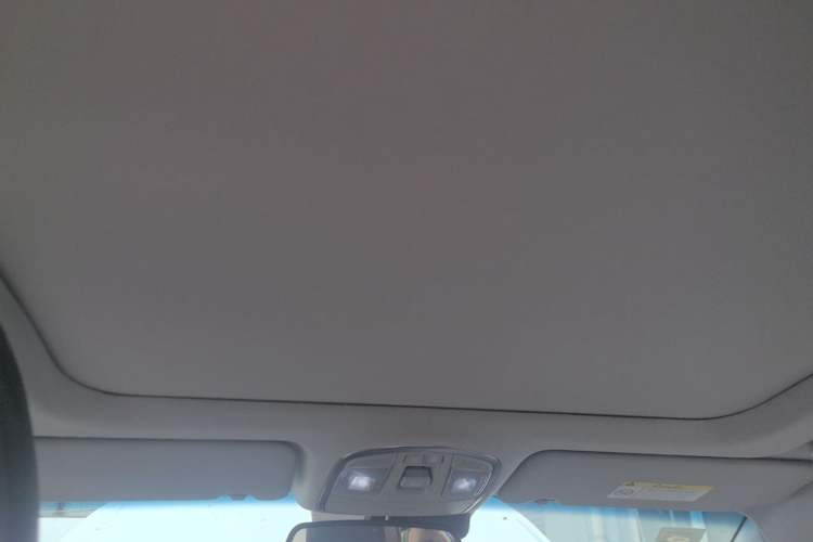 Used Hyundai Tucson 2015 1.6T Dual-Clutch Four-Wheel Drive Flagship Model Headliner