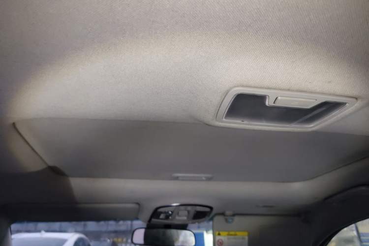 Used Hyundai Tucson 2015 1.6T Dual-Clutch Two-Wheel-Drive Smart Model Headliner