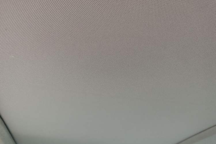 Used Hyundai Tucson 2015 1.6T Dual-Clutch Two-Wheel-Drive Smart Model Headliner