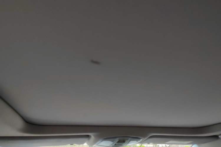 Used Hyundai Tucson 2015 1.6T Dual-Clutch Two-Wheel-Drive Smart Model Headliner