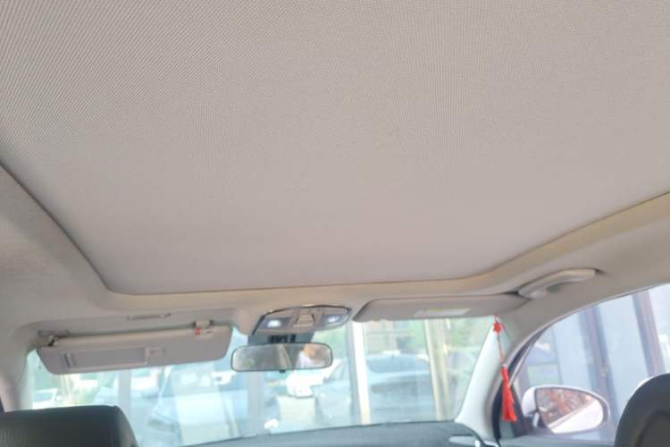 Used Hyundai Tucson 2015 1.6T Dual-Clutch Two-Wheel-Drive Smart Model Headliner