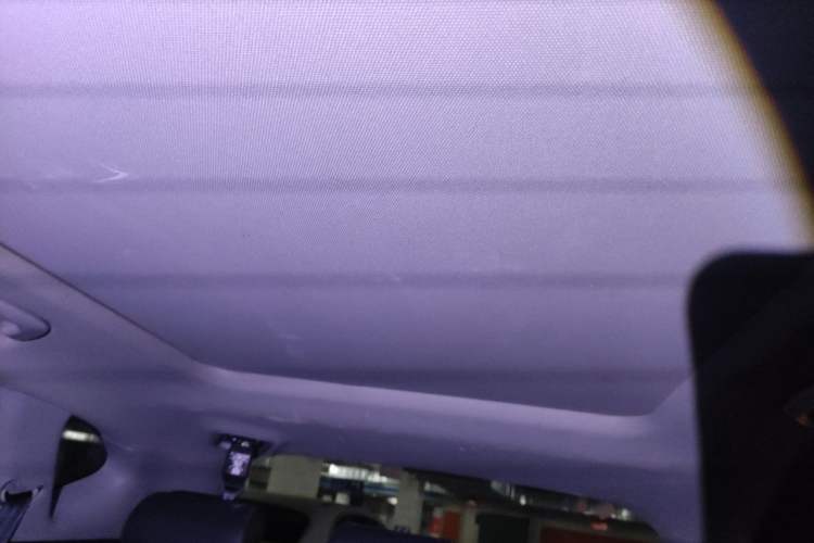 Used Hyundai Tucson 2015 1.6T Dual-Clutch Two-Wheel-Drive Smart Model Headliner