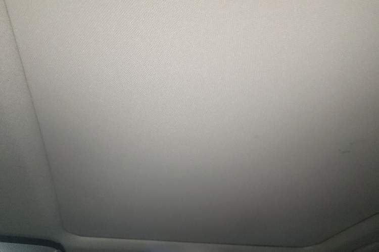 Used Hyundai Tucson 2015 1.6T Dual-Clutch Two-Wheel-Drive Smart Model Headliner