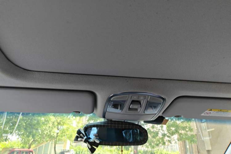 Used Hyundai Tucson 2015 1.6T Dual-Clutch Two-Wheel-Drive Smart Model Headliner