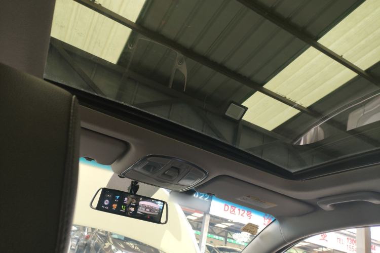 Used Hyundai Tucson 2015 1.6T Dual-Clutch Two-Wheel-Drive Smart Model Headliner
