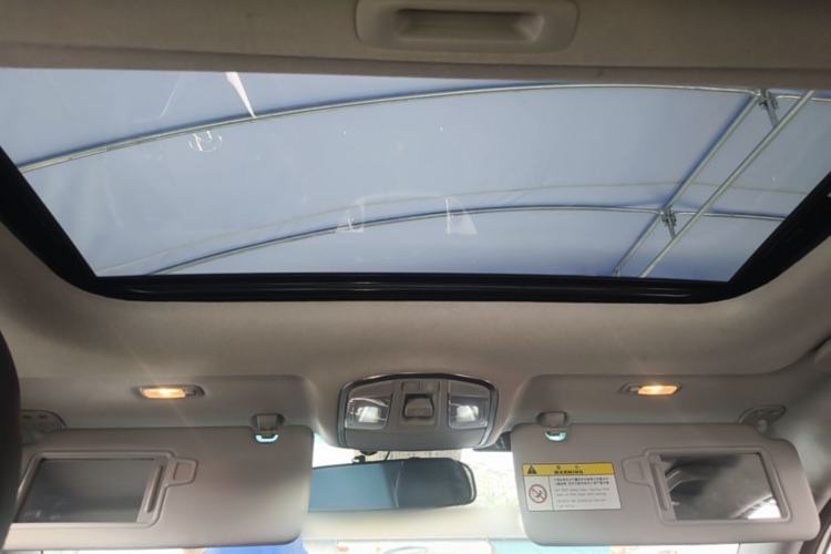 Used Hyundai Tucson 2015 1.6T Dual-Clutch Two-Wheel-Drive Smart Model Headliner
