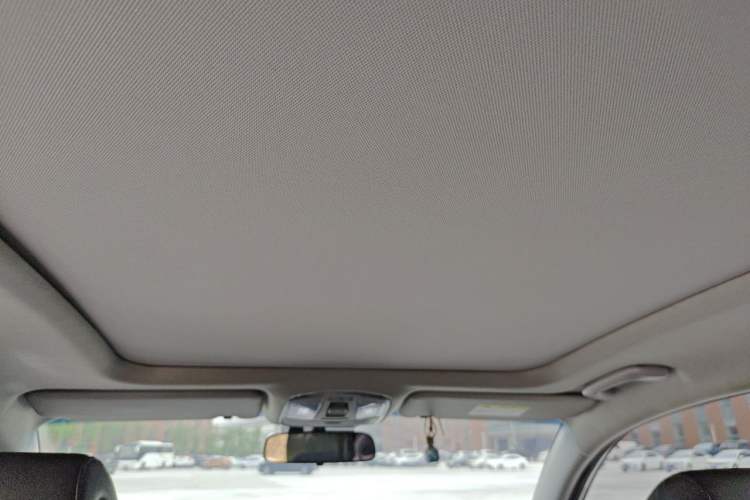 Used Hyundai Tucson 2015 1.6T Dual-Clutch Two-Wheel-Drive Leading Model Headliner