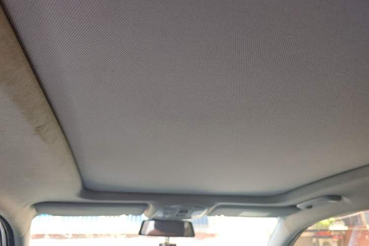 Used Hyundai Tucson 2015 1.6T Dual-Clutch Two-Wheel-Drive Smart Model Headliner