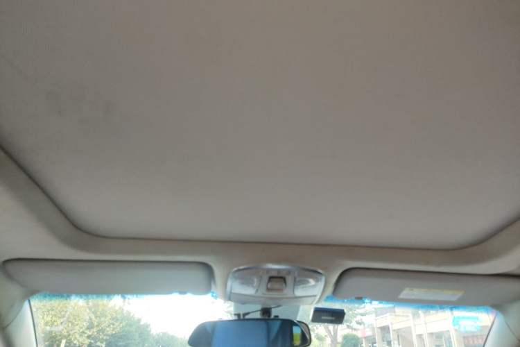 Used Hyundai Tucson 2015 1.6T Dual-Clutch Two-Wheel-Drive Smart Model Headliner