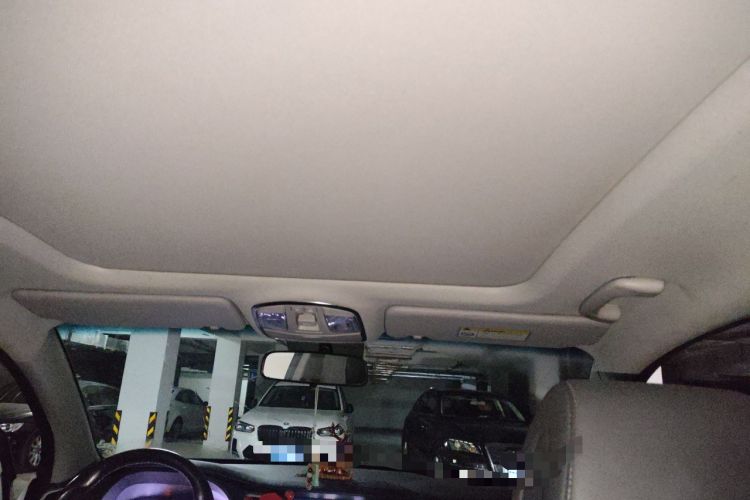 Used Hyundai Tucson 2015 1.6T Dual-Clutch Two-Wheel-Drive Smart Model Headliner