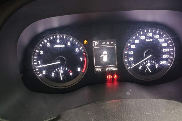 Used Hyundai Tucson 2015 1.6T Dual-Clutch Two-Wheel-Drive Smart Model Instrument Cluster