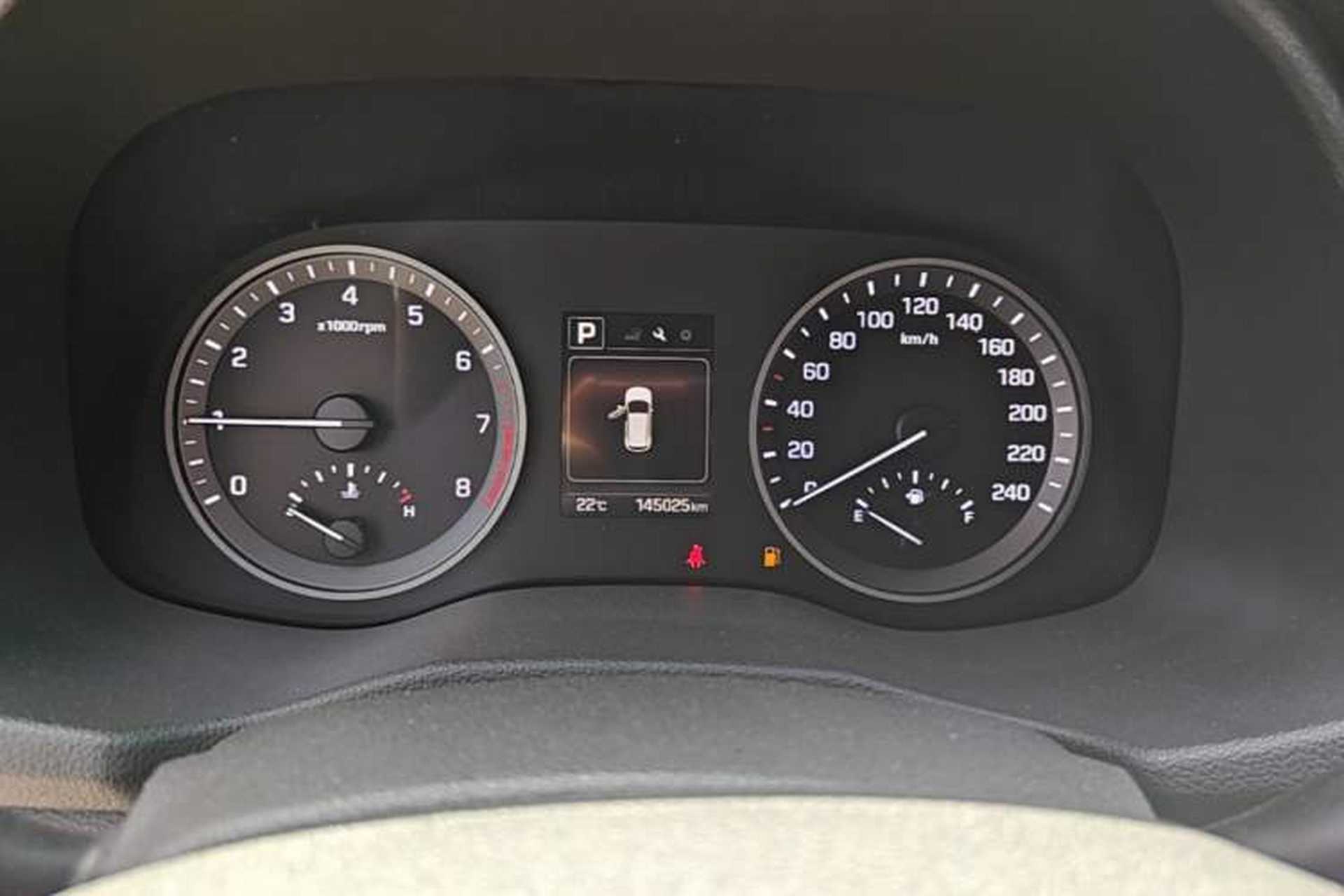 Used Hyundai Tucson 2015 1.6T Dual-Clutch Two-Wheel-Drive Smart Model Instrument Cluster