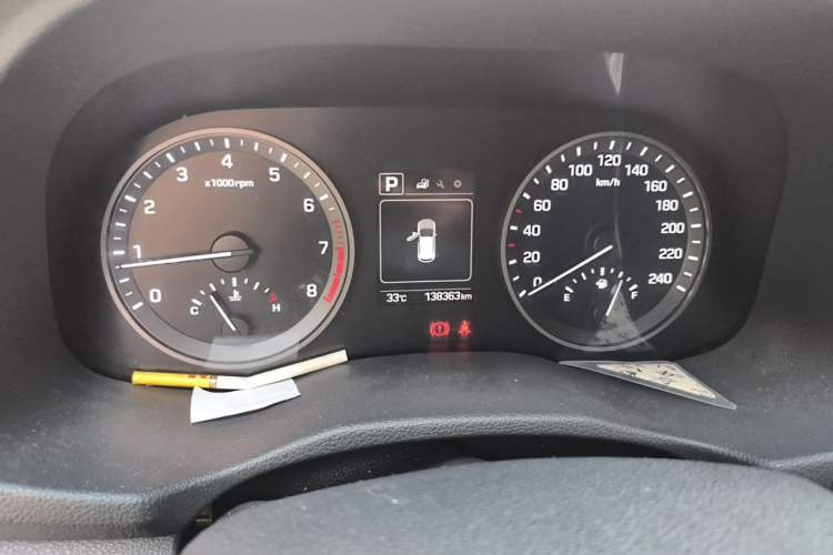 Used Hyundai Tucson 2015 1.6T Dual-Clutch Two-Wheel-Drive Smart Model Instrument Cluster
