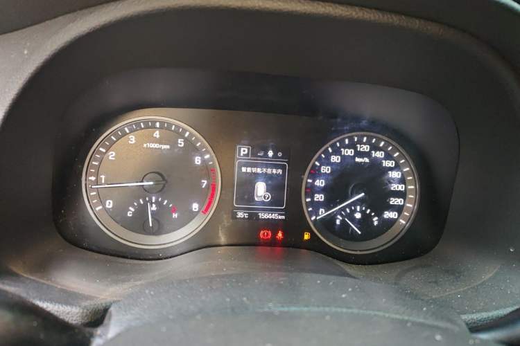 Used Hyundai Tucson 2015 1.6T Dual-Clutch Two-Wheel-Drive Smart Model Instrument Cluster