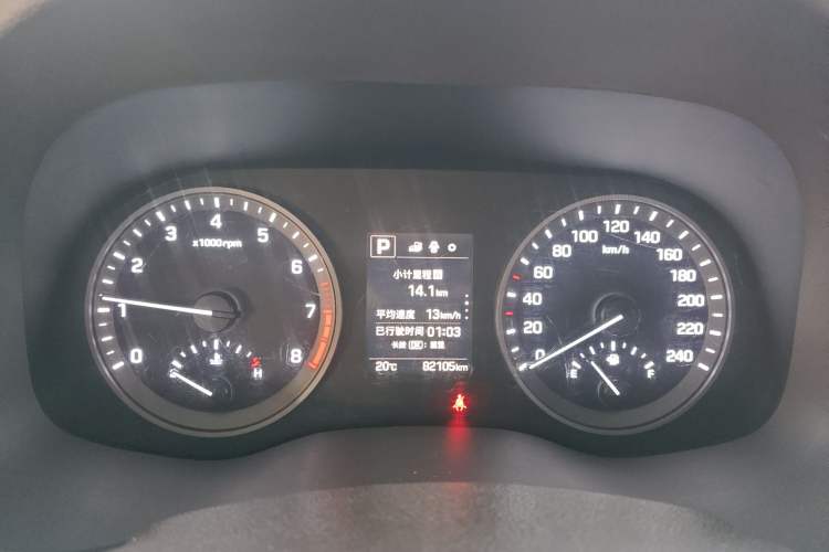 Used Hyundai Tucson 2015 1.6T Dual-Clutch Two-Wheel-Drive Smart Model Instrument Cluster