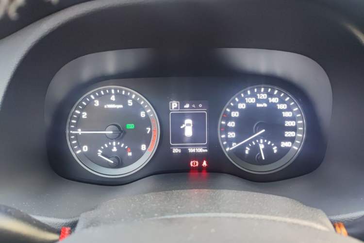 Used Hyundai Tucson 2015 1.6T Dual-Clutch All-Wheel-Drive Premium Model Instrument Cluster