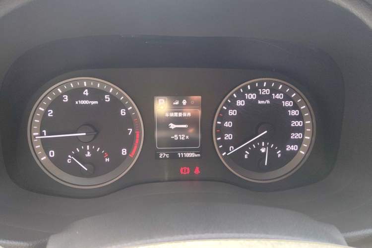 Used Hyundai Tucson 2015 2.0L Automatic Two-Wheel Drive Smart Version Instrument Cluster