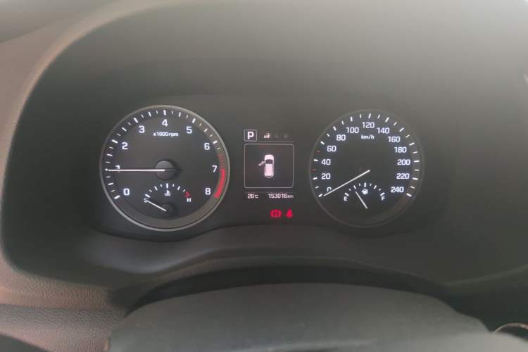Used Hyundai Tucson 2015 1.6T Dual-Clutch Two-Wheel-Drive Smart Model Instrument Cluster
