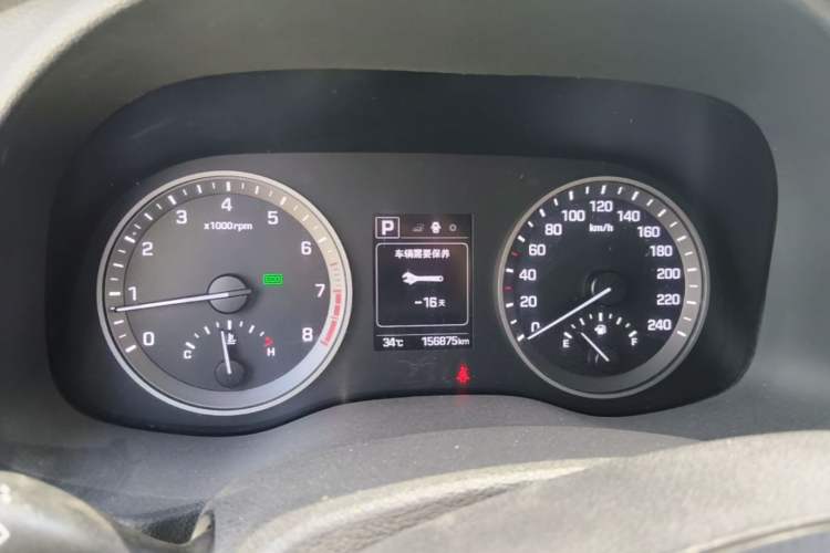 Used Hyundai Tucson 2015 1.6T Dual-Clutch Two-Wheel-Drive Smart Model Instrument Cluster