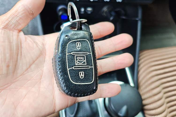 Used Hyundai Tucson 2015 1.6T Dual-Clutch Two-Wheel-Drive Smart Model Interior 1