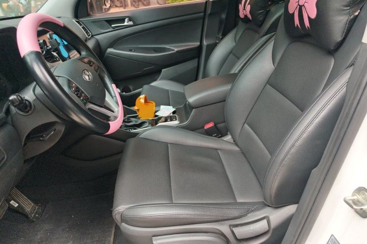 Used Hyundai Tucson 2015 1.6T Dual-Clutch Two-Wheel-Drive Smart Model Left Front Seat