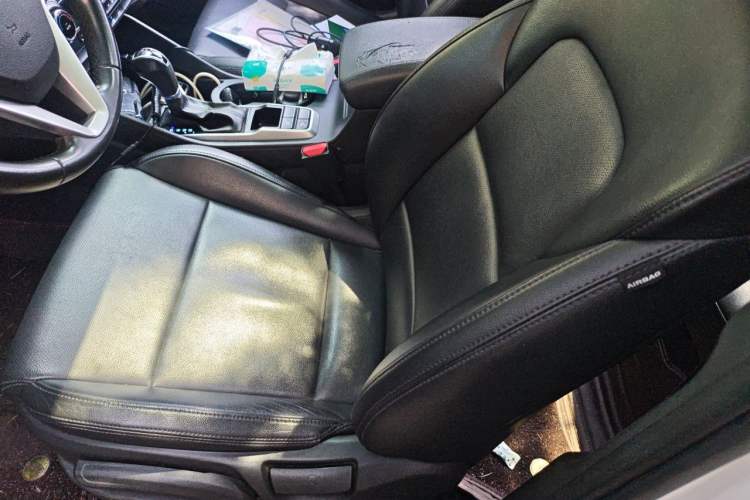 Used Hyundai Tucson 2015 1.6T Dual-Clutch Two-Wheel-Drive Smart Model Left Front Seat