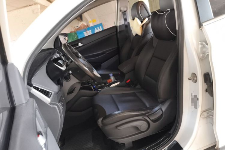 Used Hyundai Tucson 2015 1.6T Dual-Clutch Two-Wheel-Drive Smart Model Left Front Seat