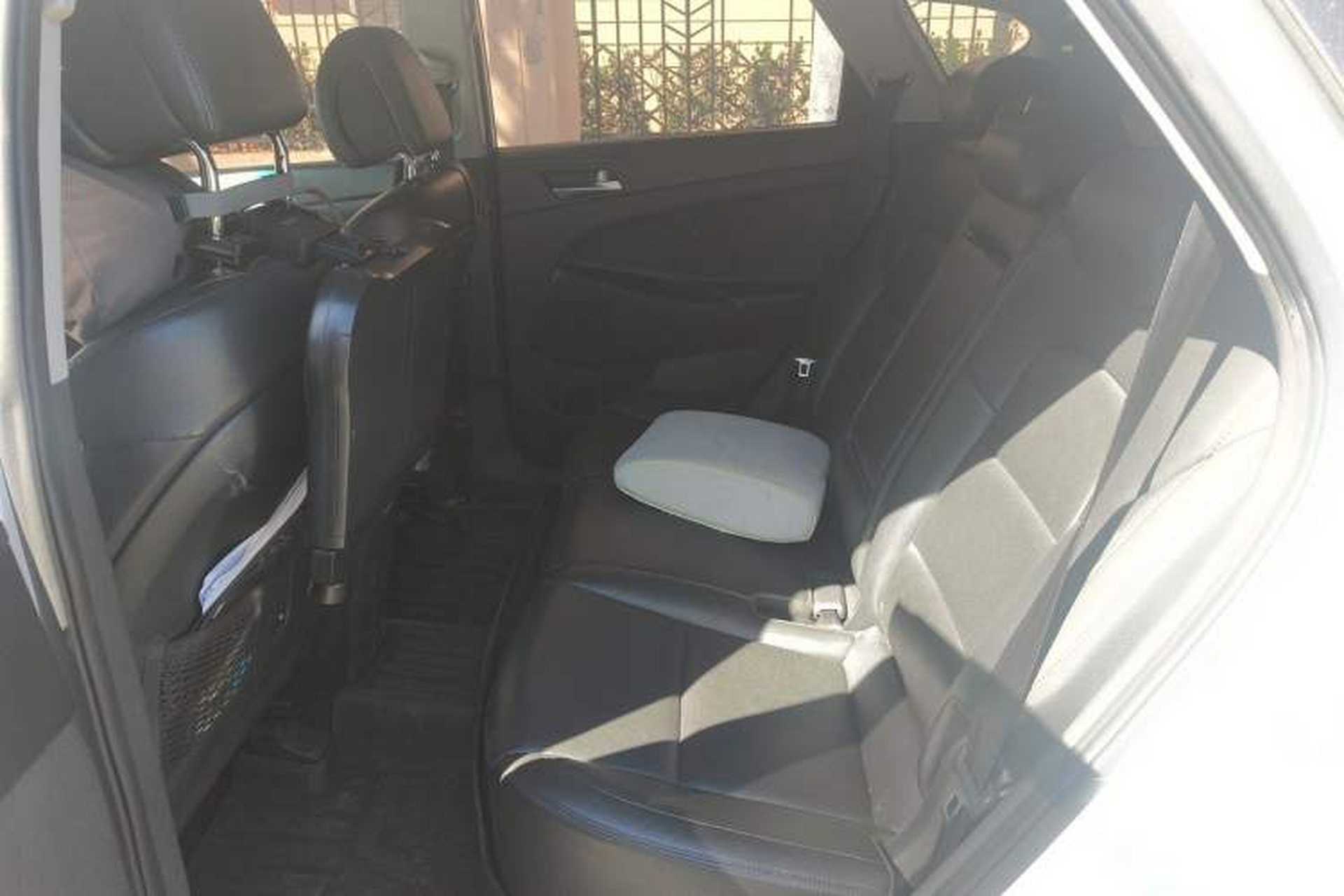 Used Hyundai Tucson 2015 1.6T Dual-Clutch Two-Wheel-Drive Smart Model Left Rear Seat