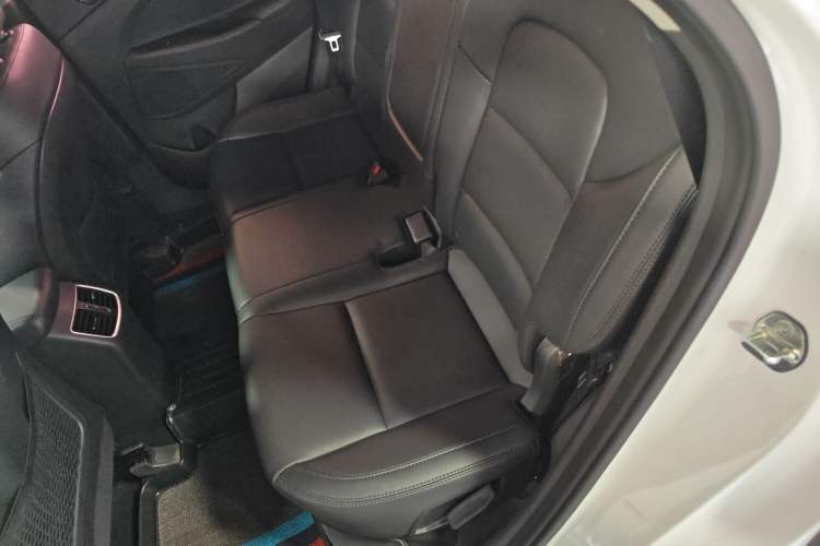 Used Hyundai Tucson 2015 1.6T Dual-Clutch Two-Wheel-Drive Smart Model Left Rear Seat