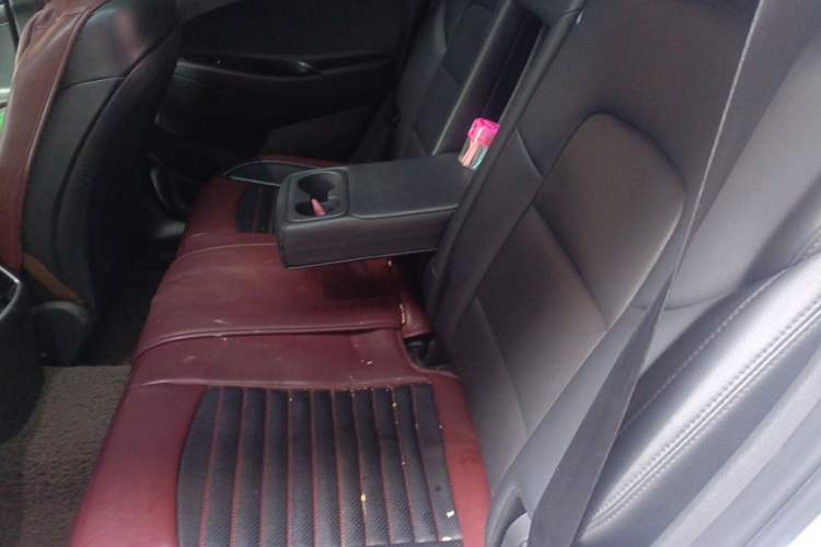 Used Hyundai Tucson 2015 1.6T Dual-Clutch Two-Wheel-Drive Smart Model Left Rear Seat