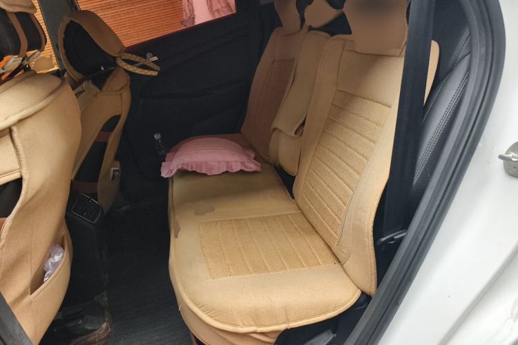 Used Hyundai Tucson 2015 1.6T Dual-Clutch Two-Wheel-Drive Smart Model Left Rear Seat