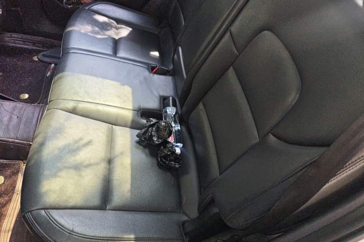 Used Hyundai Tucson 2015 1.6T Dual-Clutch Two-Wheel-Drive Smart Model Left Rear Seat