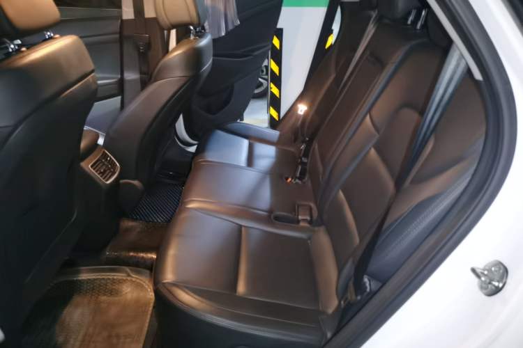 Used Hyundai Tucson 2015 1.6T Dual-Clutch Two-Wheel-Drive Smart Model Left Rear Seat
