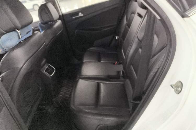 Used Hyundai Tucson 2015 1.6T Dual-Clutch Two-Wheel-Drive Smart Model Left Rear Seat