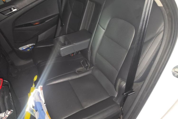 Used Hyundai Tucson 2015 1.6T Dual-Clutch Two-Wheel-Drive Smart Model Left Rear Seat