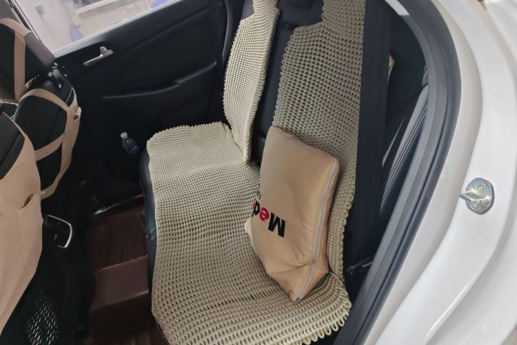 Used Hyundai Tucson 2015 1.6T Dual-Clutch Two-Wheel-Drive Smart Model Left Rear Seat