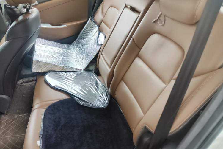 Used Hyundai Tucson 2015 1.6T Dual-Clutch Two-Wheel-Drive Smart Model Left Rear Seat