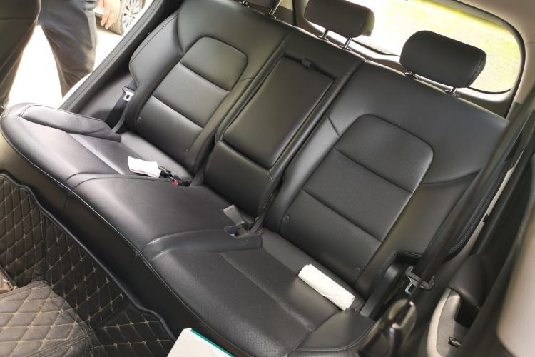 Used Hyundai Tucson 2015 1.6T Dual-Clutch Two-Wheel-Drive Smart Model Left Rear Seat