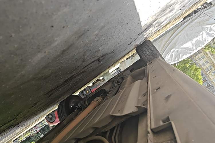 Used Hyundai Tucson 2015 1.6T Dual-Clutch Two-Wheel-Drive Smart Model Left Side Sill
