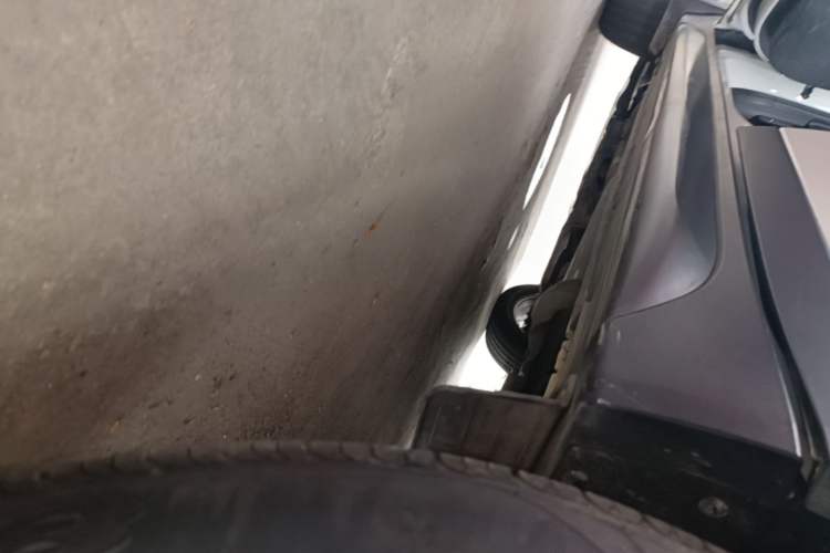 Used Hyundai Tucson 2015 1.6T Dual-Clutch Two-Wheel-Drive Smart Model Left Side Sill