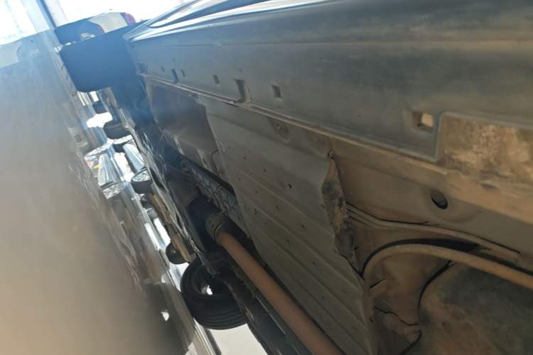 Used Hyundai Tucson 2015 1.6T Dual-Clutch Two-Wheel-Drive Leading Model Left Side Sill